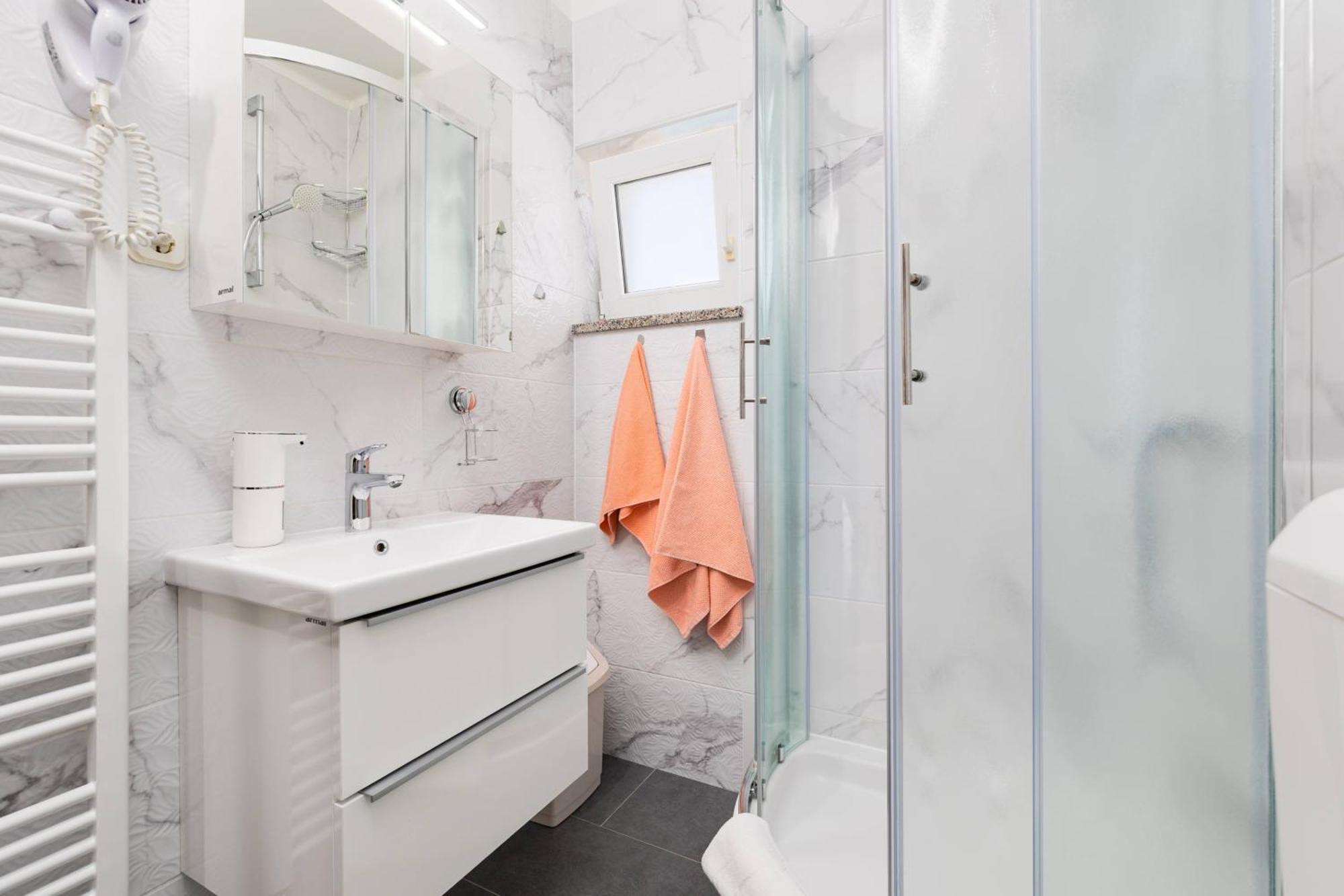 Apartman Luni Sa Bazenom - Malinska, Sveti Anton Экстерьер фото